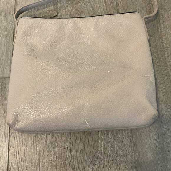 Kate Spade Crossbody Bag Tan with Black Tassel - Picture 12 of 12